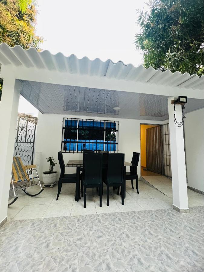 Hostal Casa San Pedro Santa Marta  Exterior photo